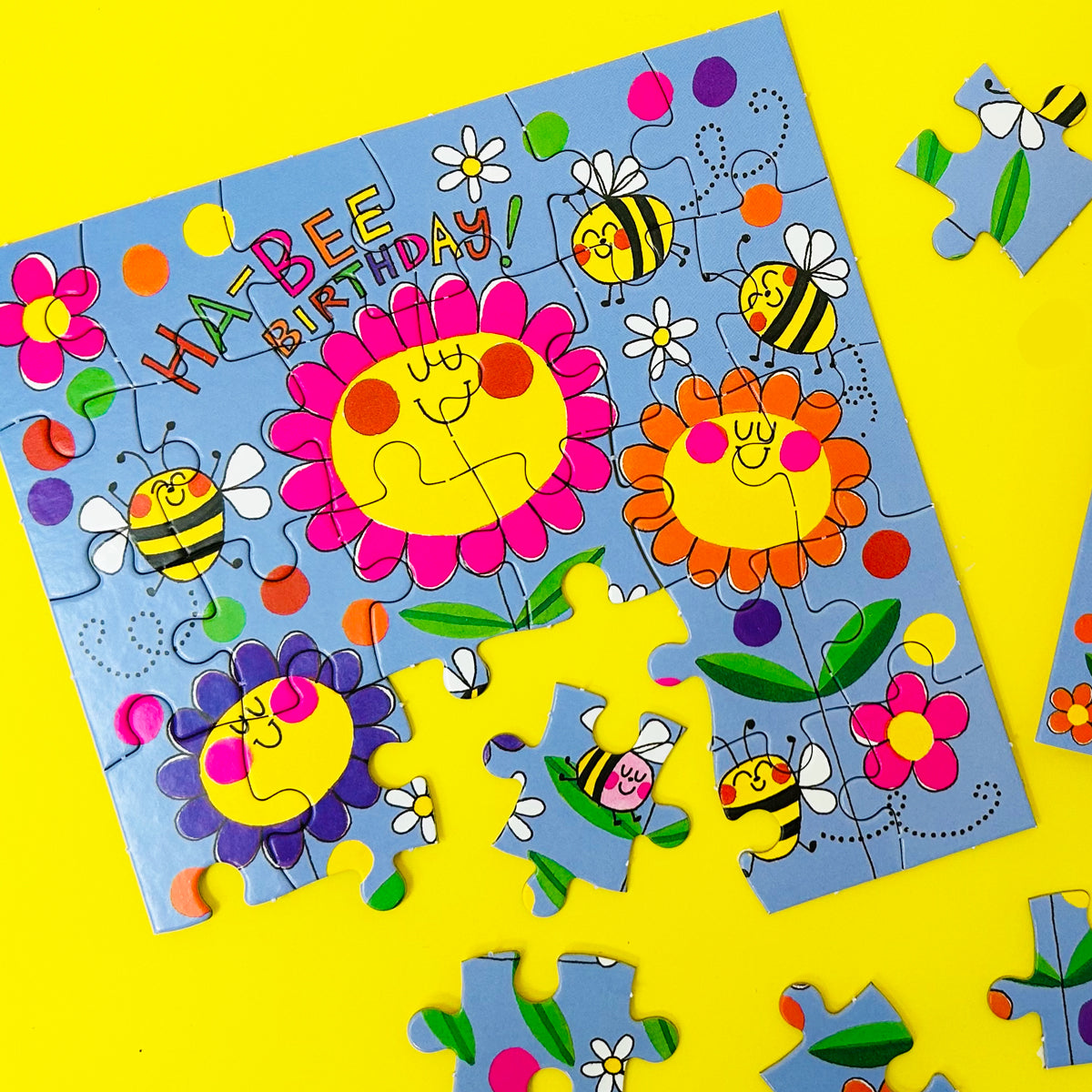 Jigsaw card - Ha-Bee Birthday - Bees & Flowers